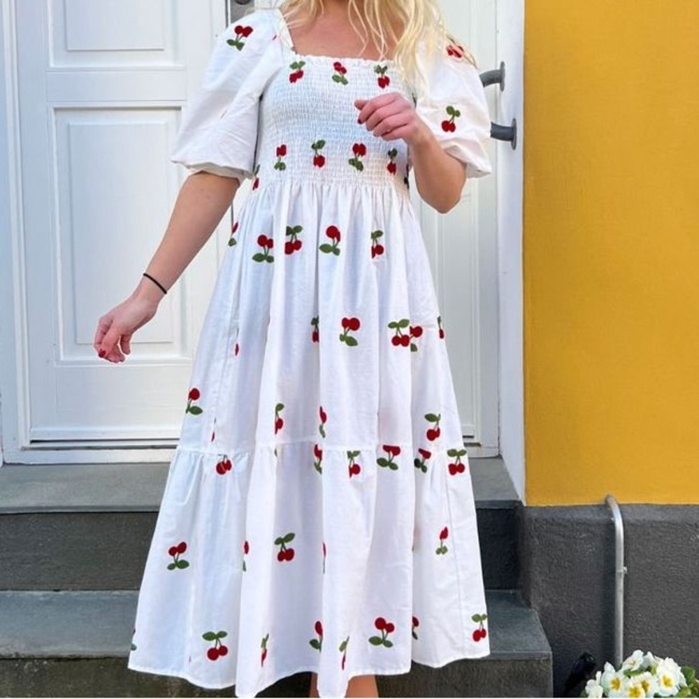 Kindred White Cherry Print Dress | Large | New 🍒